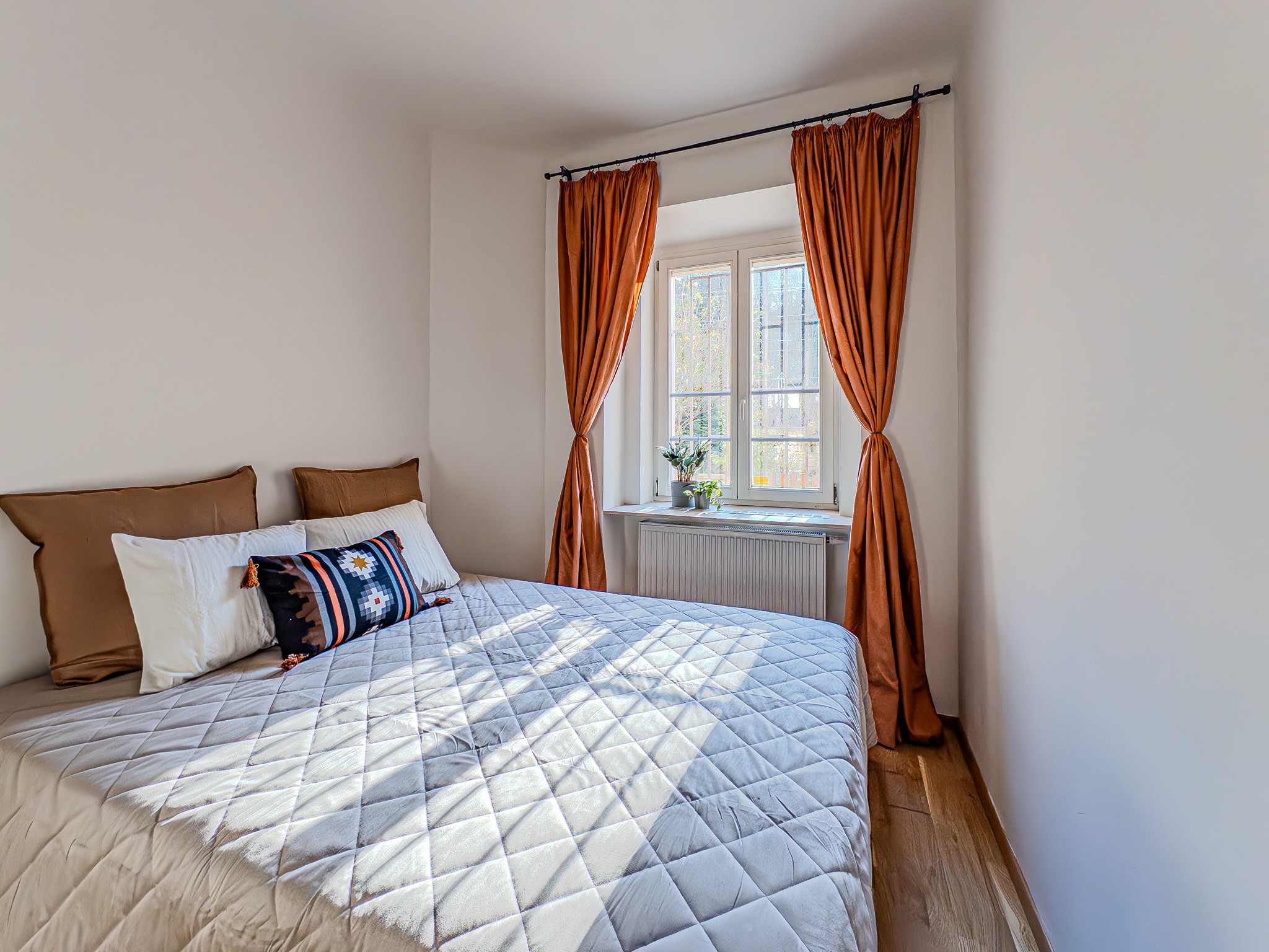 Profi fotografie ložnice Jugoslávská